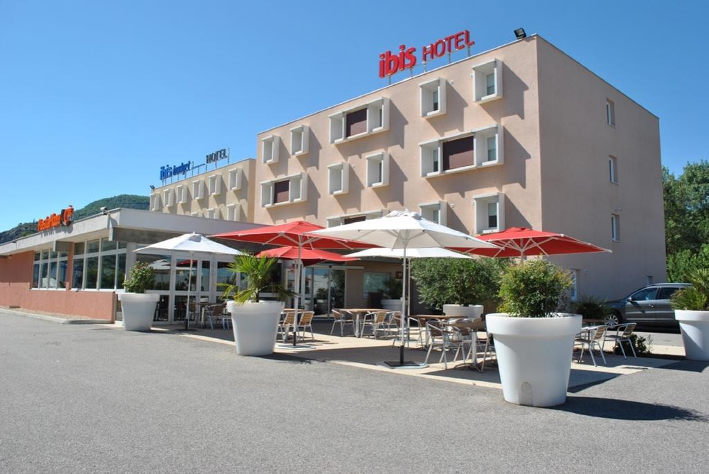 Ibis Loriol Le Pouzin Hotel Exterior photo